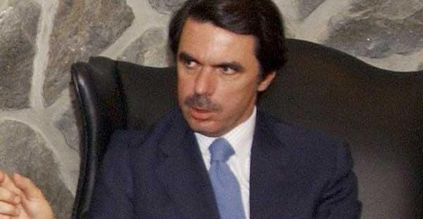 José María Aznar asumió 1era gestión de gobierno en España-0