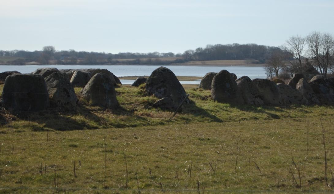 Descubren en Finlandia una necrópolis de la Edad de Piedra-0